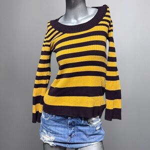 Seductions Vintage Y2K Yellow/Brown Scoop-Neck Sweater